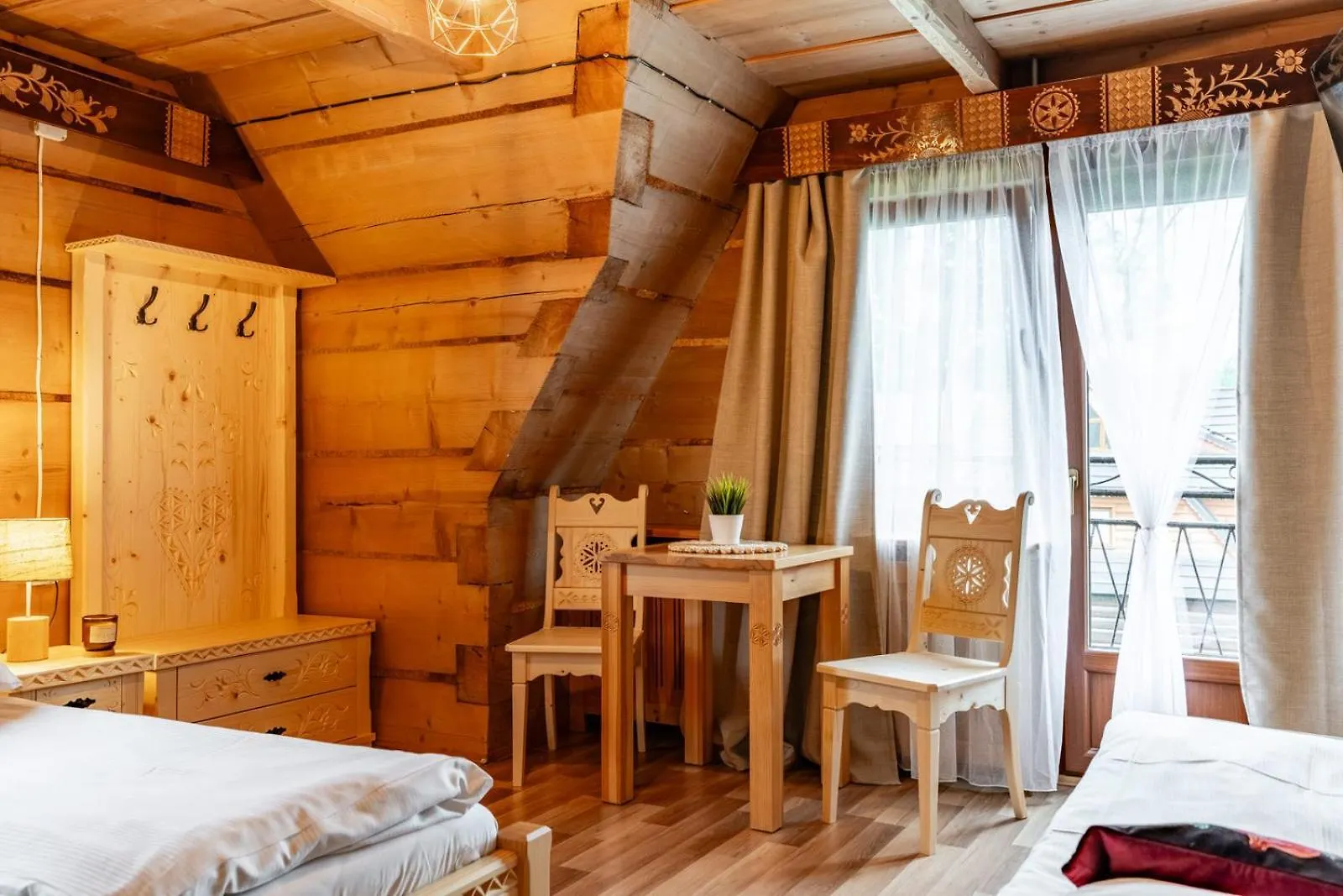 Olczańska Kotlina pokoje tradycyjne Zakopane Polska